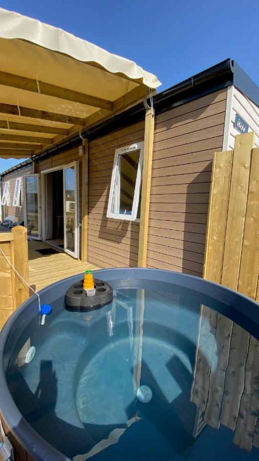 Camping Les Carolins Saint-Lo-d'Ourville 외부 사진
