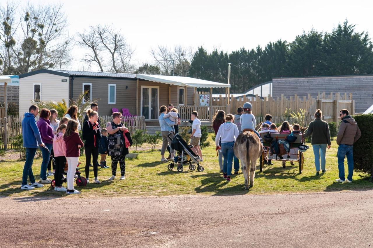 Camping Les Carolins Saint-Lo-d'Ourville 외부 사진