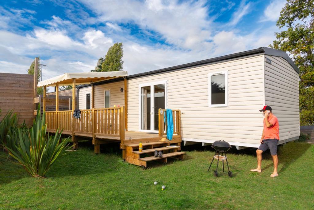 Camping Les Carolins Saint-Lo-d'Ourville 외부 사진