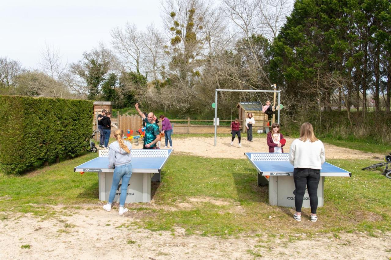Camping Les Carolins Saint-Lo-d'Ourville 외부 사진
